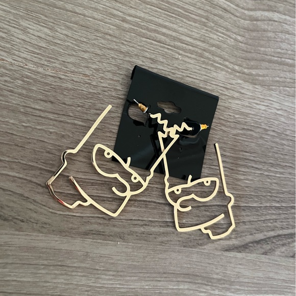 The Simpsons x Asos Bart Gold Cut Out Earrings - Picture 2 of 4